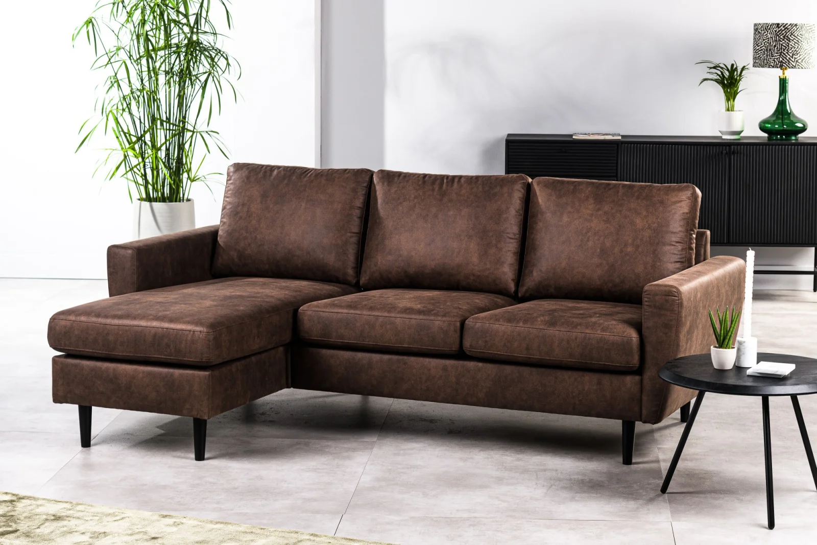 Compacte loungebank in bruine lederlook-stof
