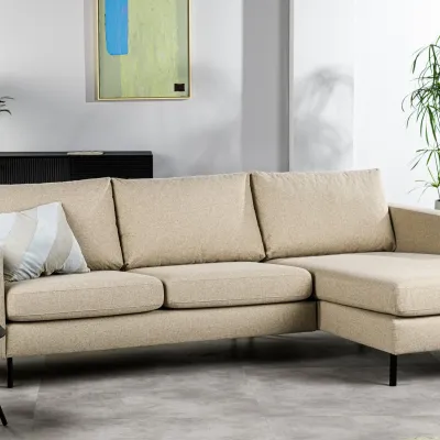 Loungebank in zandbeige Dillon-stof